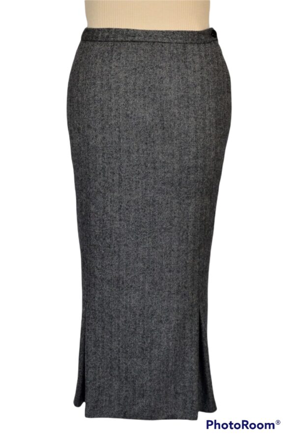 Grey wool tweed skirt