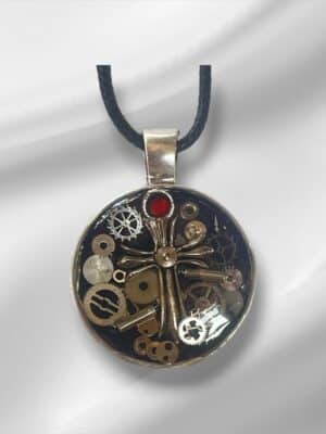 Ümmargune ristiga steampunk medaljon/kaelakee