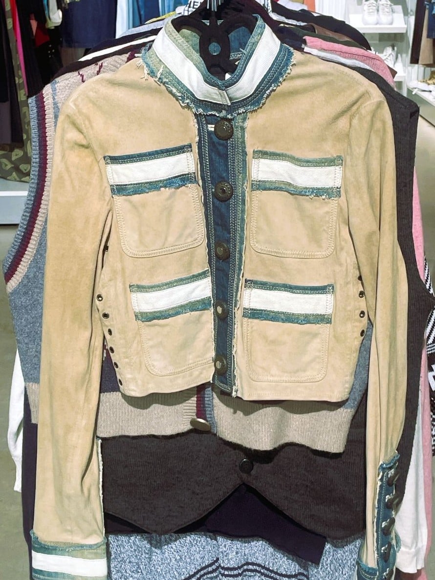 vintage jacket in metsvintage boutique